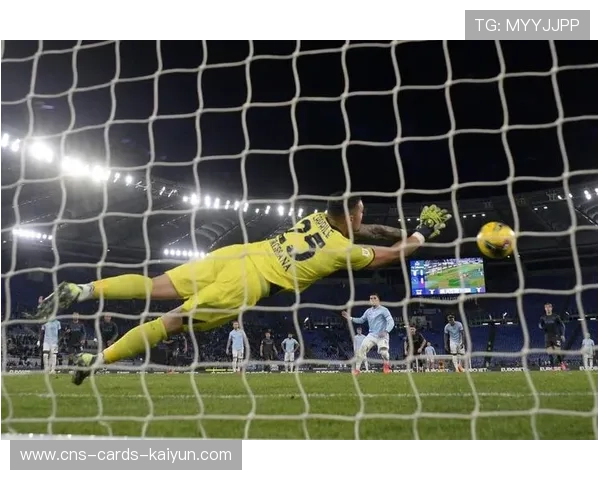 那不勒斯门将扑出点球扭转场面，成就球队辉煌瞬间