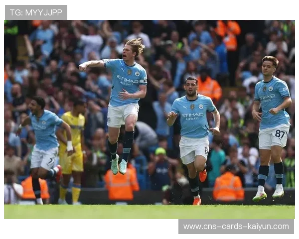 英超曼城中场穿插成功,球门前机会连连 英超曼城中场穿插成功,球门前机会连连